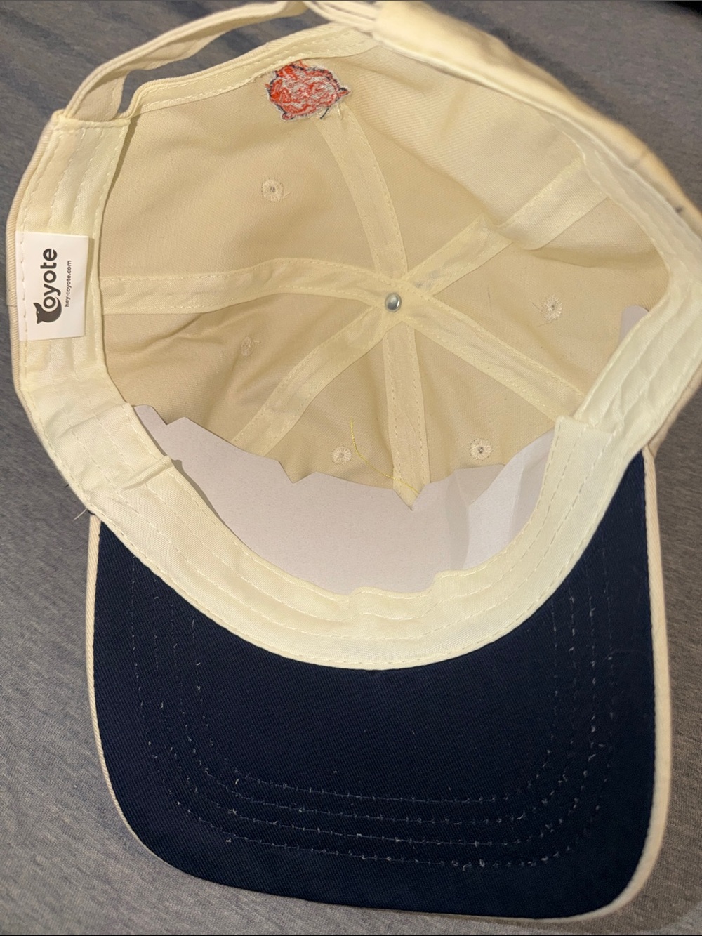 DUNKIN x BEARS Baseball Cap with Coffee Cup Embroidery - Picture 8 of 8
